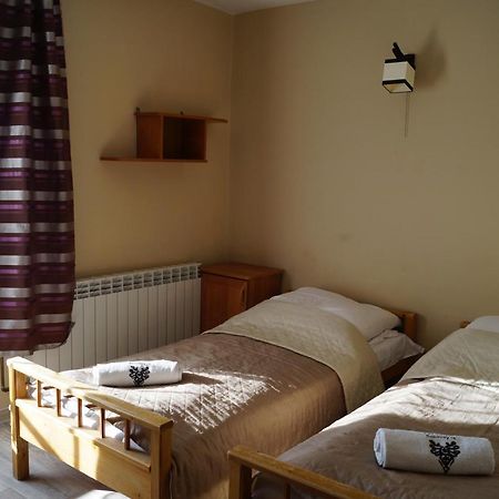 Pod Tatrami Bed & Breakfast Bukowina Tatrzanska Ngoại thất bức ảnh